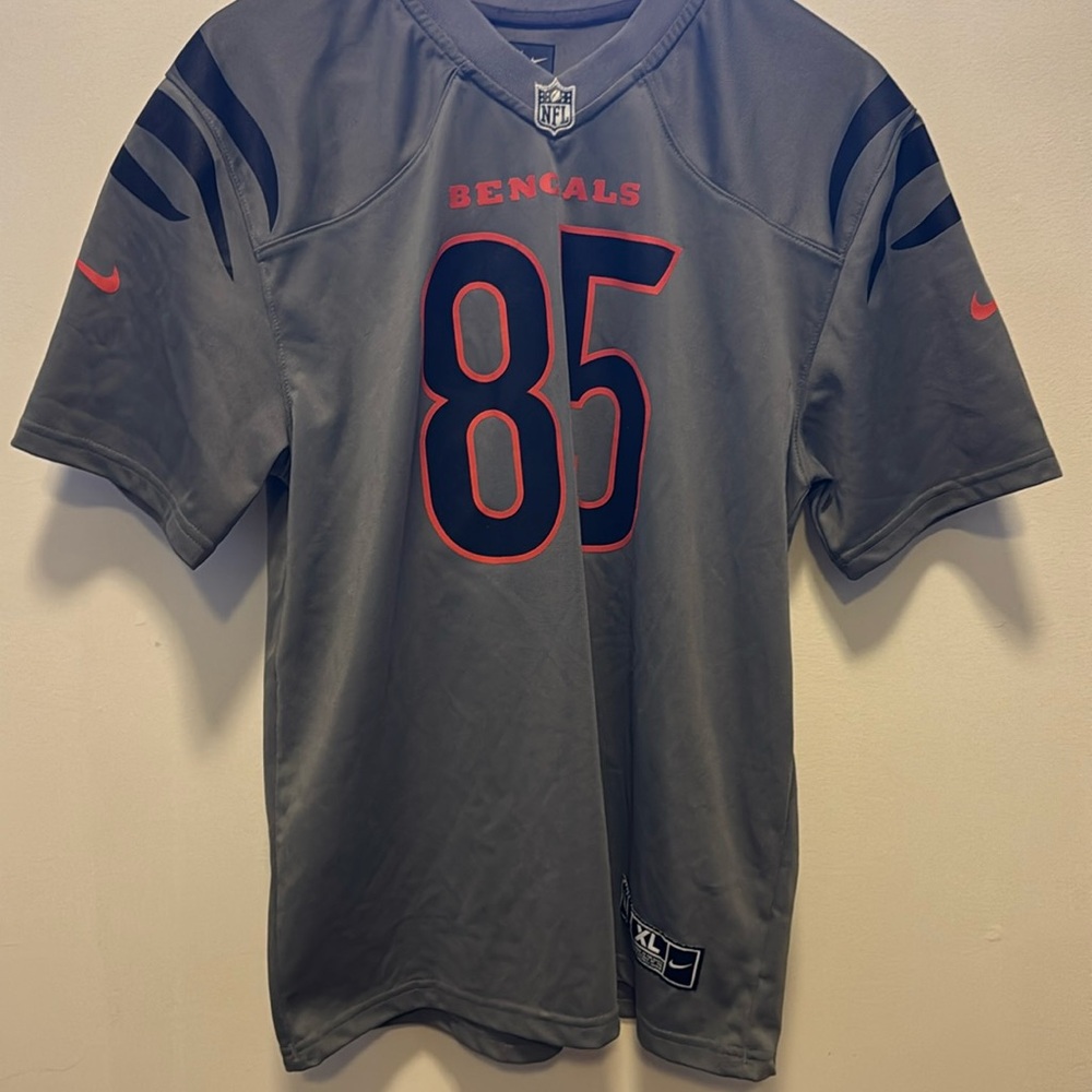 NFL Bengals jersey- Higgins #85